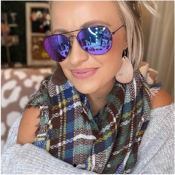 DIFF Aviator Sunglasses - Purple and Blue - Picture 3 of 4